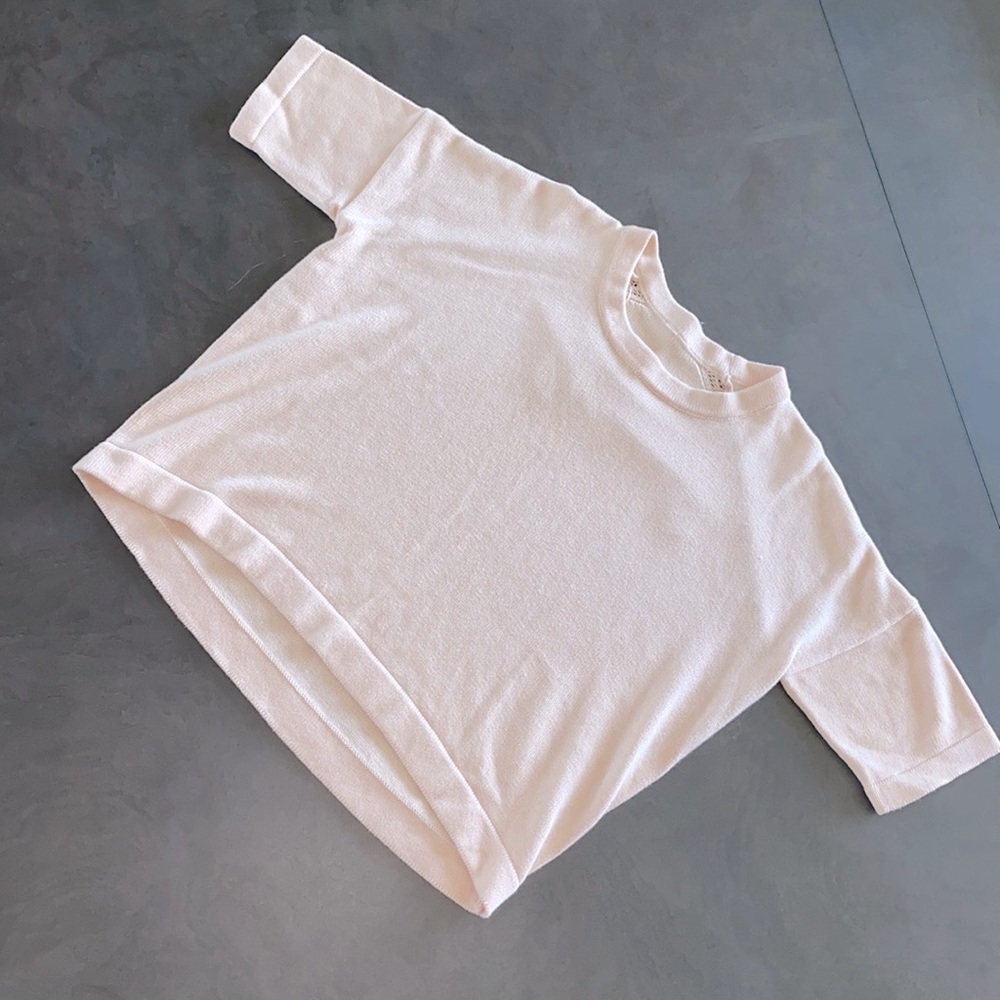 Lululemon women’s sweater